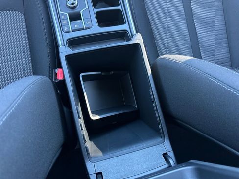 New 2026 Kia Sorento LX image 25