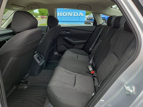 New 2025 Honda Accord LX image 31