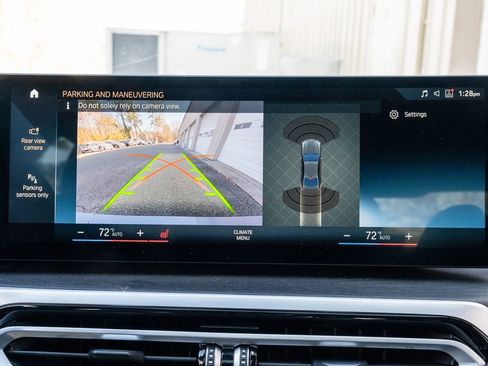 Used 2024 BMW 330i Sedan image 18