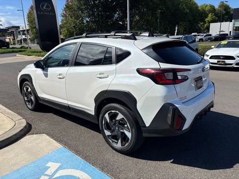Used 2025 Subaru Crosstrek 2.5i Limited w/ Crosstrek Mirror Package AWD/4WD image 3