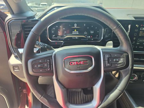 Used 2024 GMC Sierra 1500 Elevation w/ X31 Off-Road Package AWD/4WD image 10
