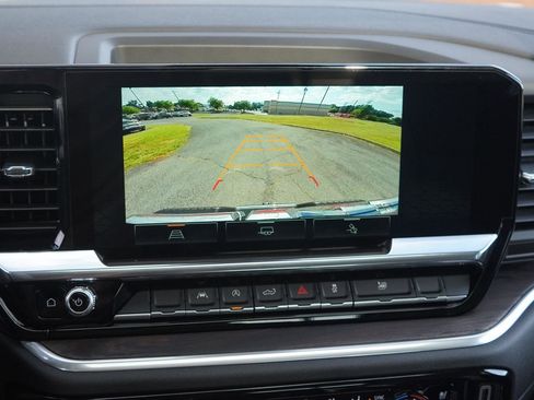 New 2026 GMC Sierra 1500 SLT w/ SLT Convenience Package image 19