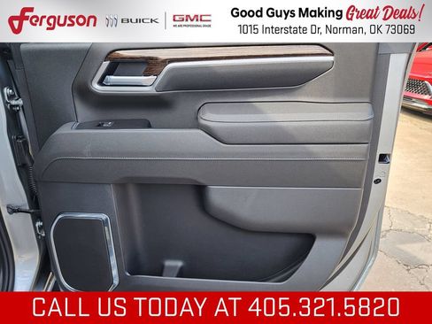New 2026 GMC Sierra 2500 SLE w/ SLE Value Package; AWD/4WD image 40