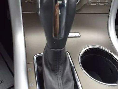 Used 2014 Ford Edge SEL w/ Equipment Group 205A image 33