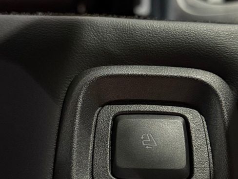 New 2026 Lincoln Navigator Premiere AWD/4WD image 52