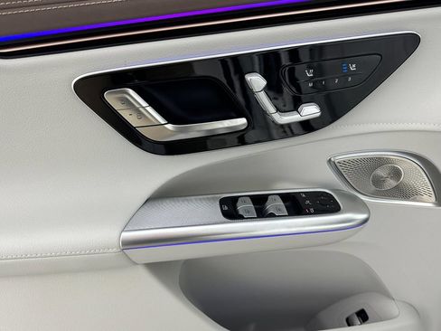 Certified 2025 Mercedes-Benz EQE 350+ 4MATIC SUV image 12