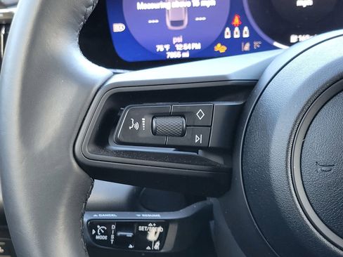 Used 2025 Porsche Macan 4S Electric image 13