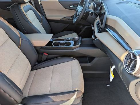 New 2026 Chevrolet Equinox ACTIV image 12