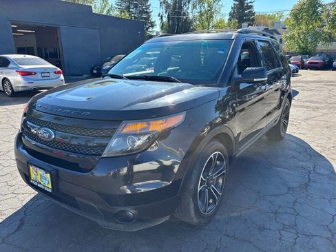 Used 2014 Ford Explorer Sport w/ Equipment Group 401A image 5