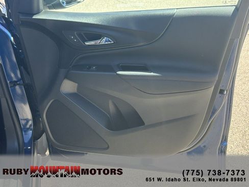 Used 2023 Chevrolet Equinox RS image 26