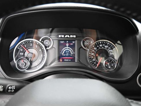 Used 2022 RAM 1500 Big Horn image 7