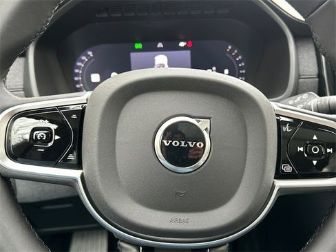 New 2026 Volvo XC90 B6 Ultra w/ Protection Package image 11