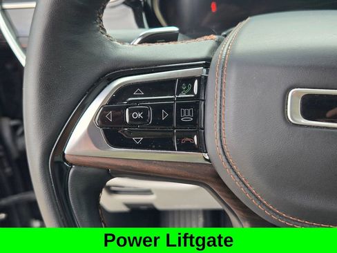 Used 2022 Jeep Grand Cherokee Summit w/ Advanced Protech Group IV image 12