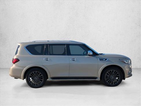 Used 2023 INFINITI QX80 Sensory w/ Cargo Package image 4