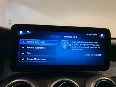 Used 2020 Mercedes-Benz GLC 300 4MATIC Coupe image 37