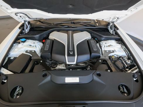 Used 2022 Rolls-Royce Ghost AWD/4WD image 64