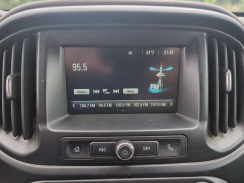 Used 2018 Chevrolet Colorado W/T w/ WT Convenience Package AWD/4WD image 10