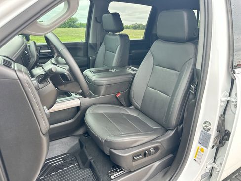 Used 2021 Chevrolet Silverado 2500 LTZ AWD/4WD image 11