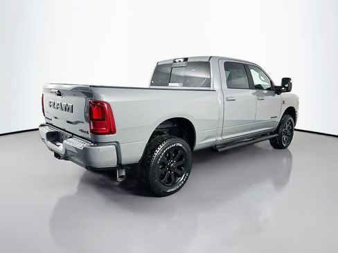 New 2026 RAM 2500 Laramie AWD/4WD image 7