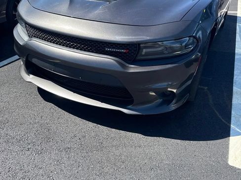 Used 2019 Dodge Charger R/T RWD image 2