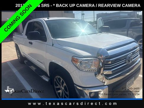 Used 2017 Toyota Tundra SR5 w/ SR5 Upgrade Package RWD image 1