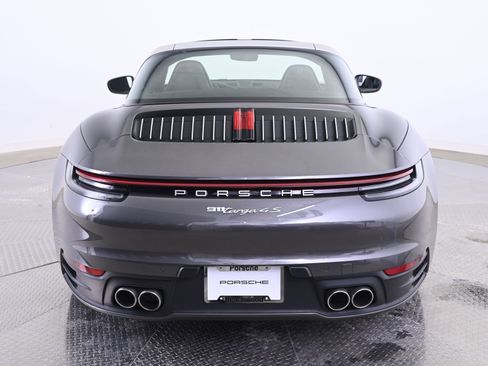 Used 2022 Porsche 911 Targa 4S image 6