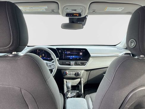 Certified 2025 Chevrolet TrailBlazer LS w/ LS Convenience Package image 19