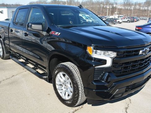 Used 2022 Chevrolet Silverado 1500 RST image 4