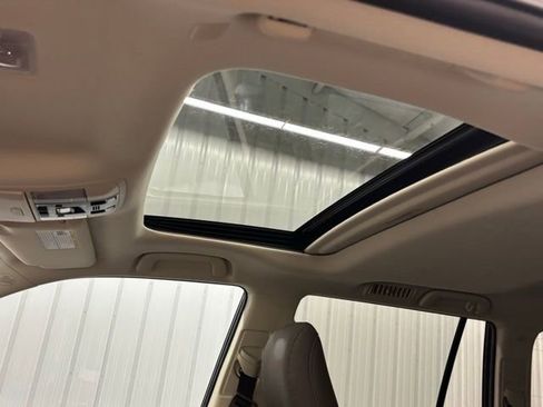 Used 2023 Lexus GX 460 Premium w/ Premium Package AWD/4WD image 37