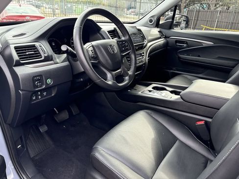 Certified 2024 Honda Ridgeline RTL image 2