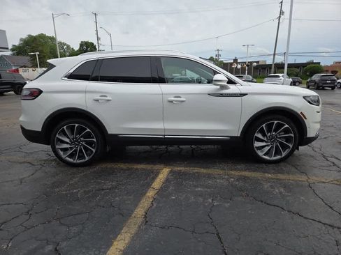 Used 2023 Lincoln Nautilus Reserve w/ Equipment Group 202A AWD/4WD image 4