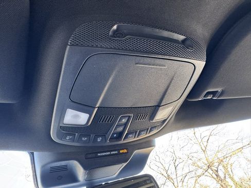 Used 2024 Ford Expedition Limited image 21