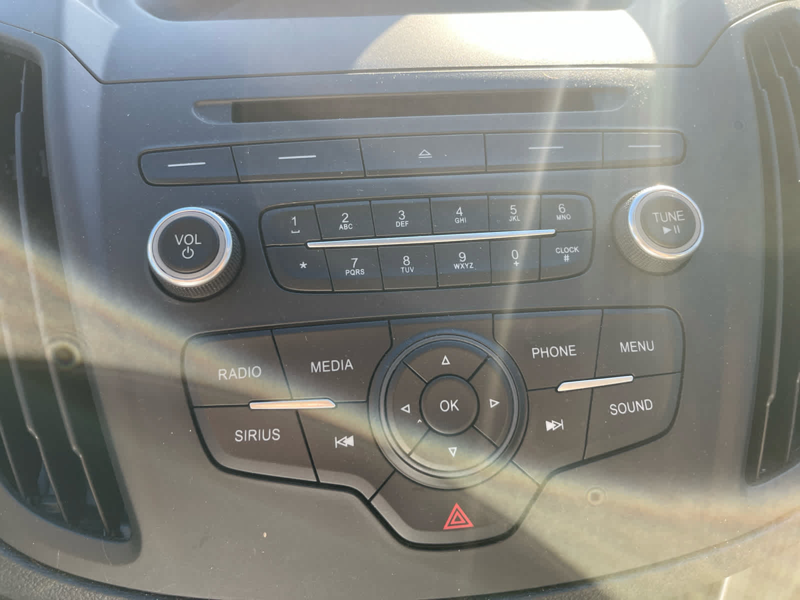 Used 2018 Ford Escape SE AWD/4WD image 16