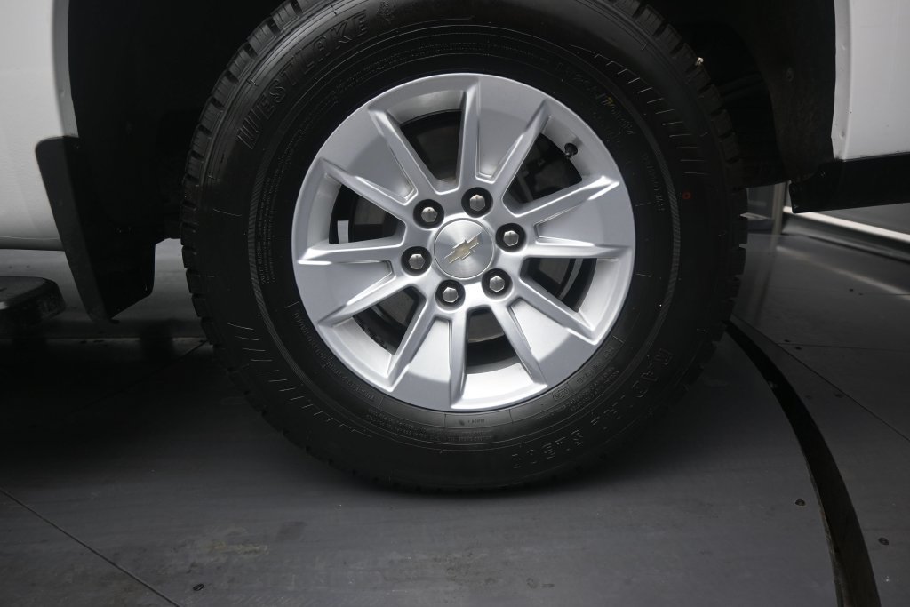 Used 2024 Chevrolet Silverado 1500 LT w/ Protection Package RWD image 10