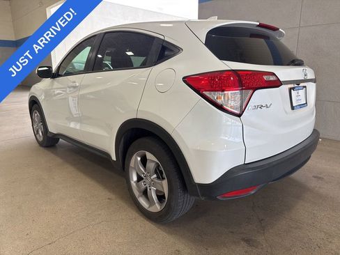 Used 2021 Honda HR-V LX image 4