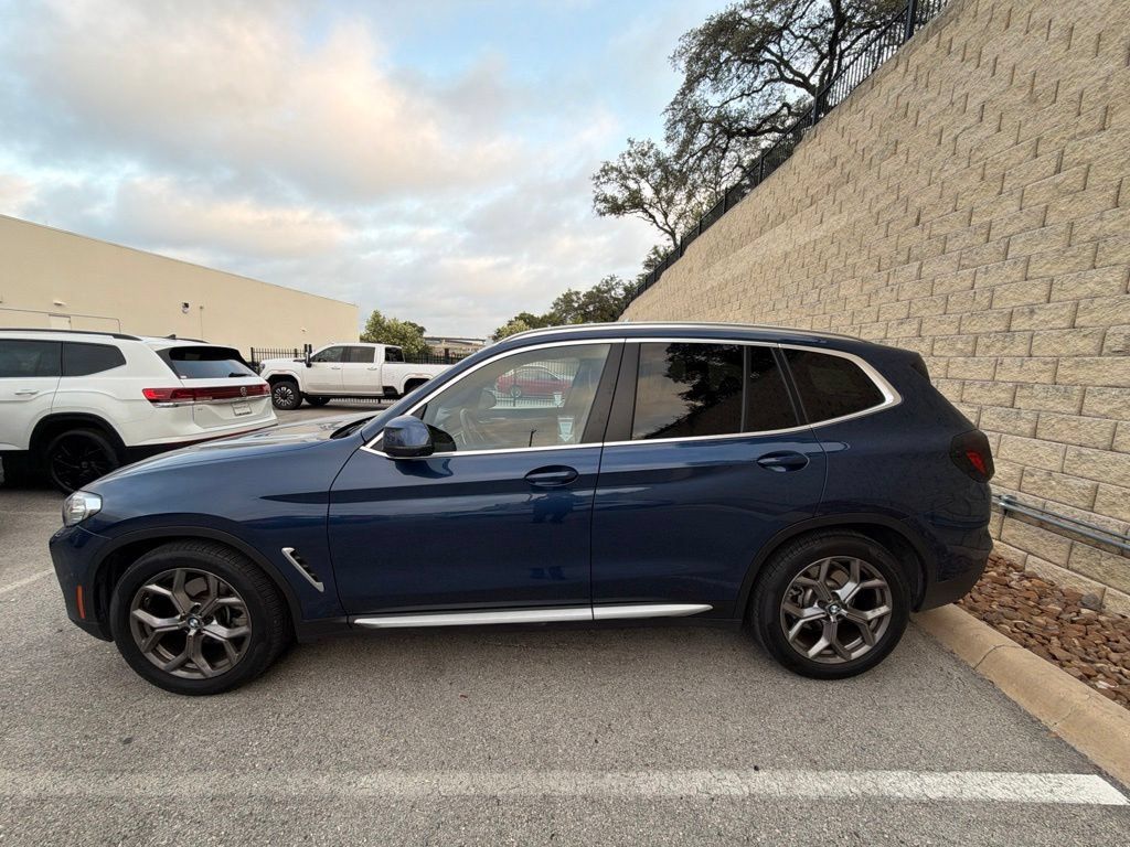 Certified 2023 BMW X3 sDrive30i w/ Premium Package w/ZPA RWD image 2