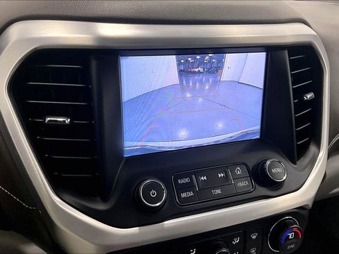 Used 2018 GMC Acadia SLT FWD image 21