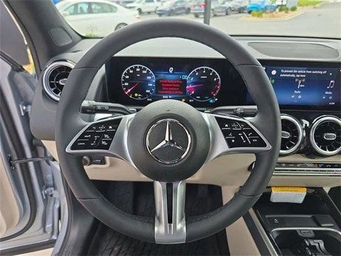 Certified 2026 Mercedes-Benz GLB 250 4MATIC image 34