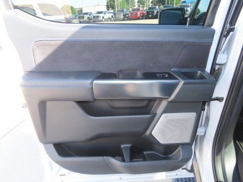 Used 2025 Ford F150 Platinum w/ Equipment Group 702A High AWD/4WD image 19