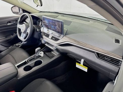 New 2025 Nissan Altima 2.5 SV w/ SV Special Edition Package image 27