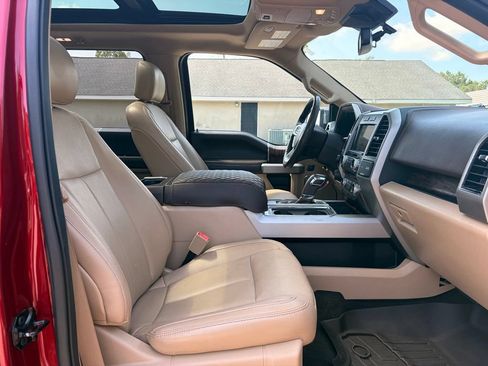 Used 2018 Ford F150 Lariat w/ Equipment Group 502A Luxury AWD/4WD image 24