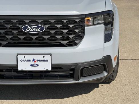 New 2026 Ford Maverick XLT image 8