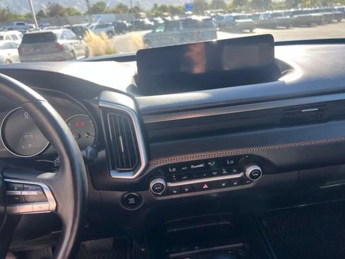 Used 2023 MAZDA CX-50 AWD 2.5 Turbo w/ Premium Pkg image 9