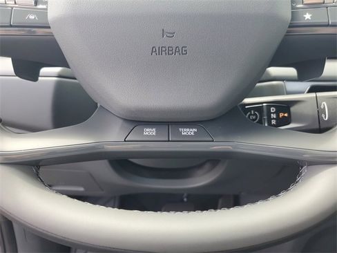 New 2026 Kia EV9 Land image 22