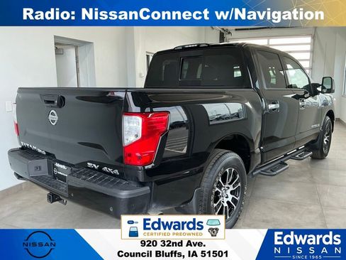 Used 2021 Nissan Titan SV w/ SV Convenience Package AWD/4WD image 9