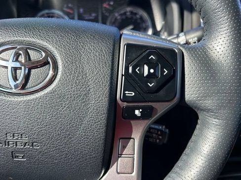 Used 2023 Toyota 4Runner Limited AWD/4WD image 21