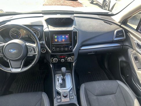 Used 2022 Subaru Forester Premium image 23