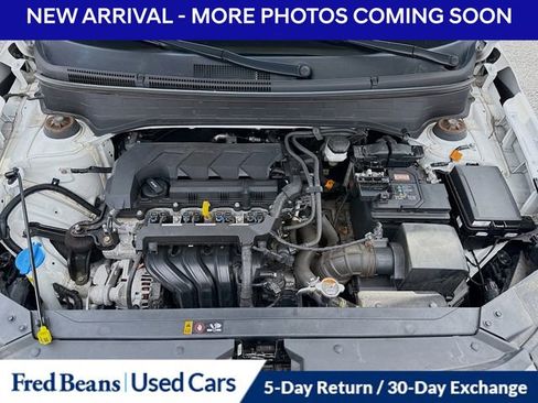 Used 2023 Hyundai Venue SEL image 10