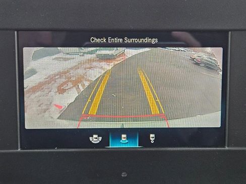 Used 2024 Mercedes-Benz Sprinter 2500 image 17