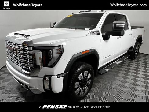 Used 2024 GMC Sierra 2500 Denali w/ Denali Reserve Package AWD/4WD image 1